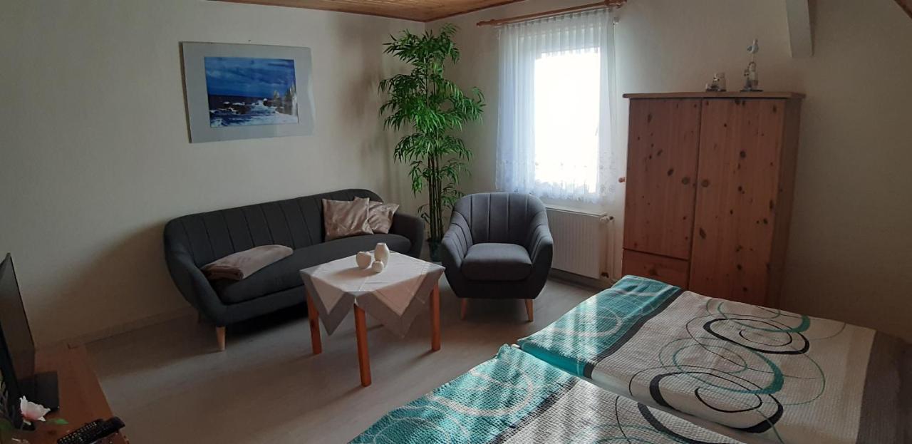 Ferienwohnung Leopold-Risch Ralswiek Exterior foto